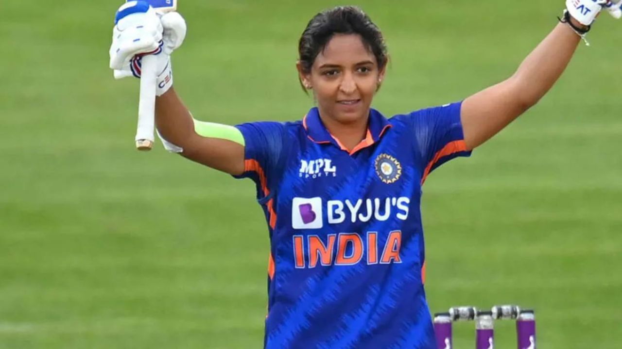 कप्तानों की लिस्ट में Harmanpreet Kaur की धमक, इतिहास रचने के करीब पहुंचीं भारतीय कप्तान