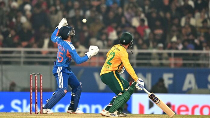 IND vs SA: क्या लखनऊ इकाना स्टेडियम में भारत का पलड़ा भारी रहेगा या बदल जाएगा?